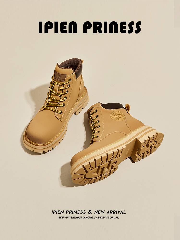 Inner increase Martin boots female 2024 new summer British wind rhubarb boots thick bottom small locomotive thin short boots