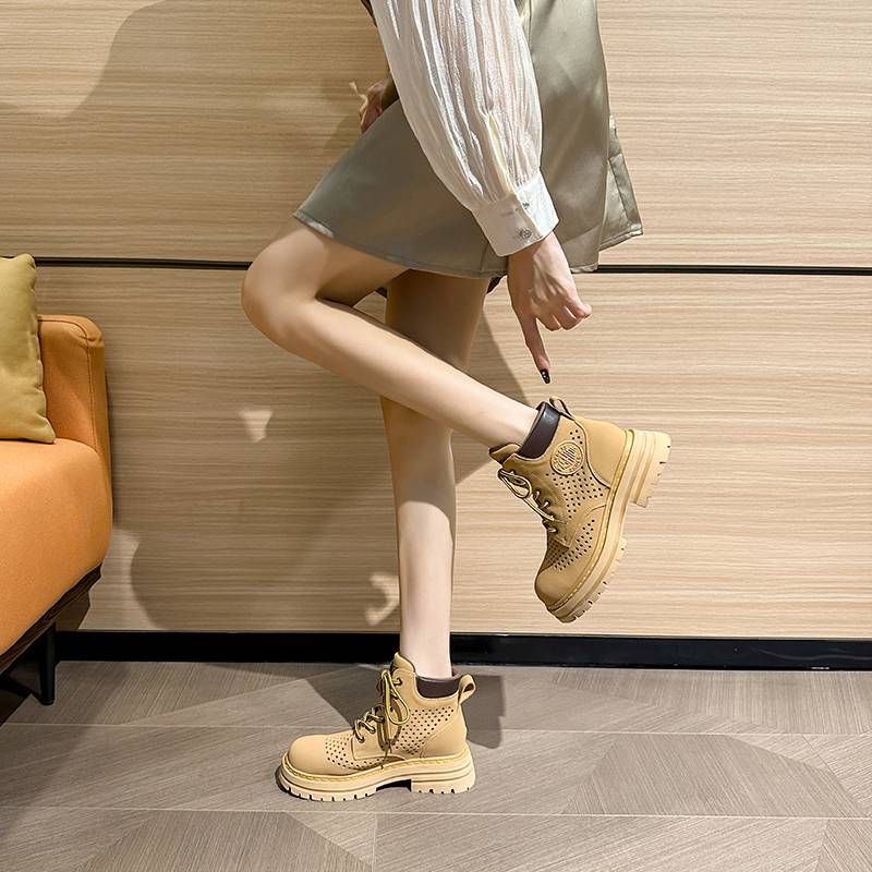 Inner increase of Martin boots women's model 2024 new summer thin models can not play rotten big yellow boots thick bottom summer explosion boots