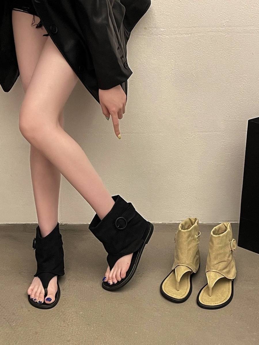 Ji Tian Da Dongxia's newly -toe human character short boots with buckle ins French loose sleeve short pants pants pumping cool boots female