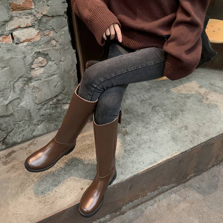 Small! Designer model!Brown cowhide boots female flat leisure round head knight boots autumn and winter long leather boots