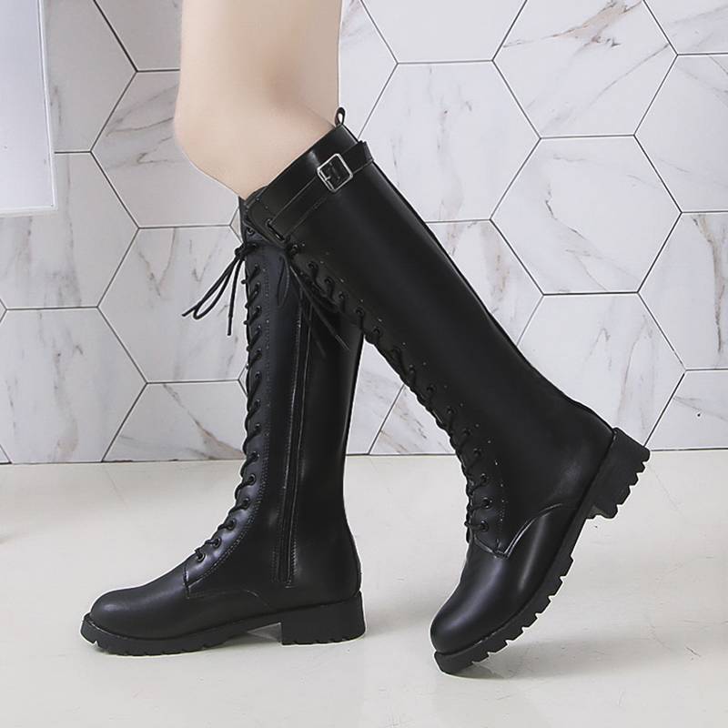A new 2024 for Boots Boy Winter, with a hundred of velvet-and-tweeted-long-and-high-combot boots