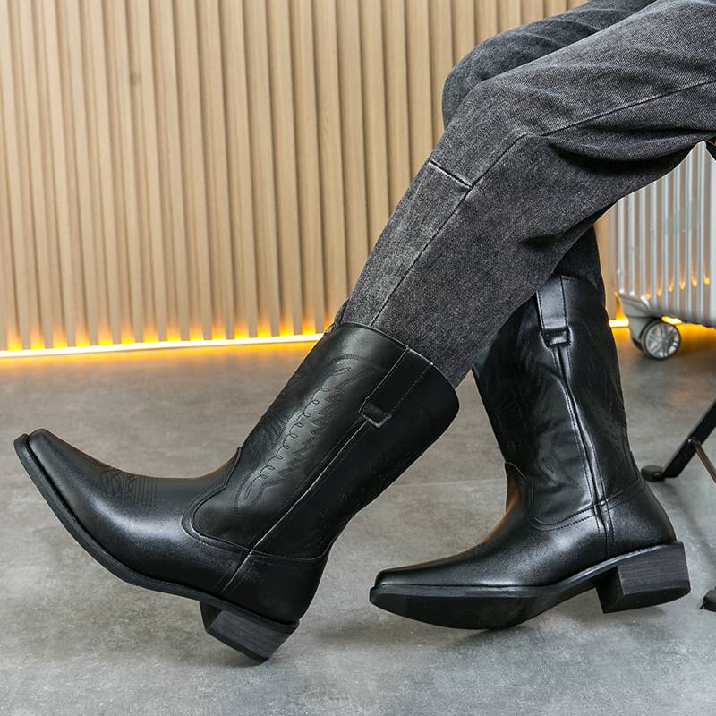 Martin Bootsman's 2024, a new air-tight, long-bot-legged knight's boots embroidered west cowboy boots
