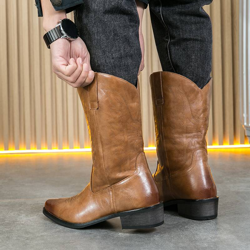 Martin Bootsman's 2024, a new air-tight, long-bot-legged knight's boots embroidered west cowboy boots