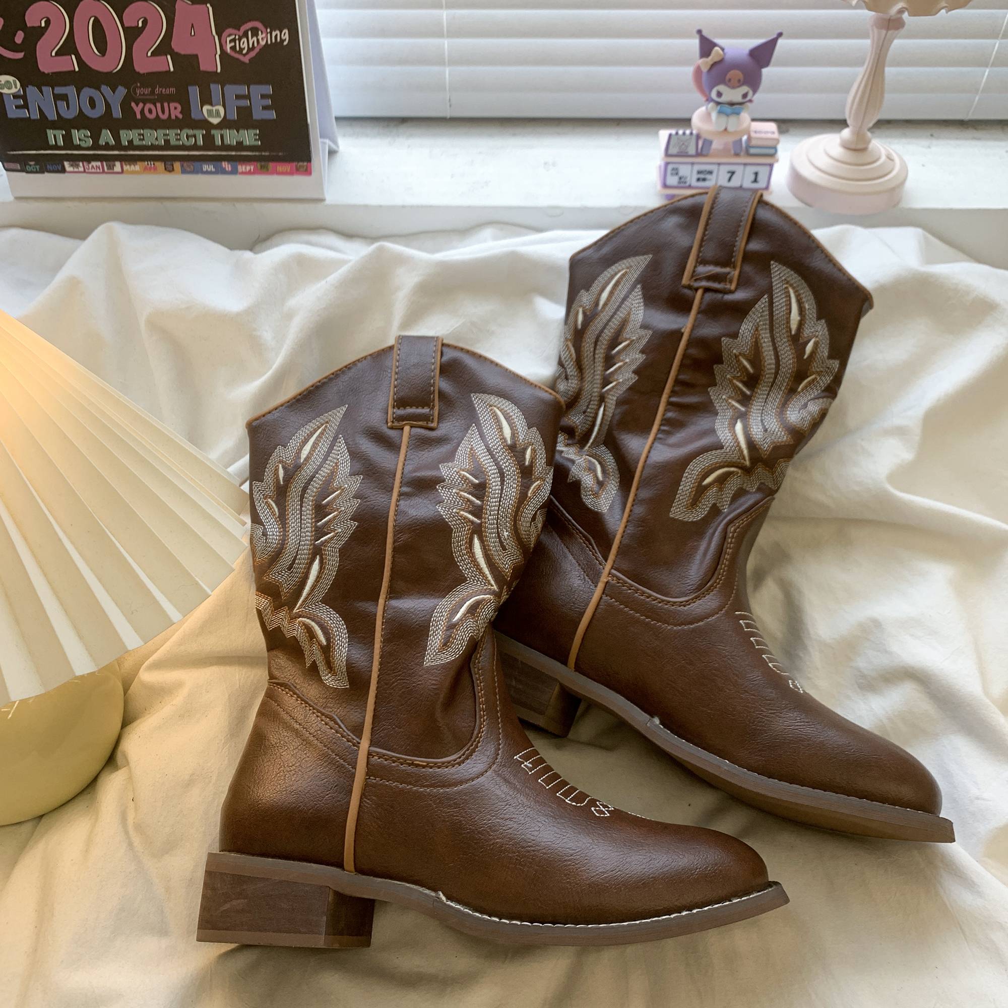 Embroidery Western denim boots Knight Boots Chelsea Martin Boot V Port long tube Merraid boots children new autumn