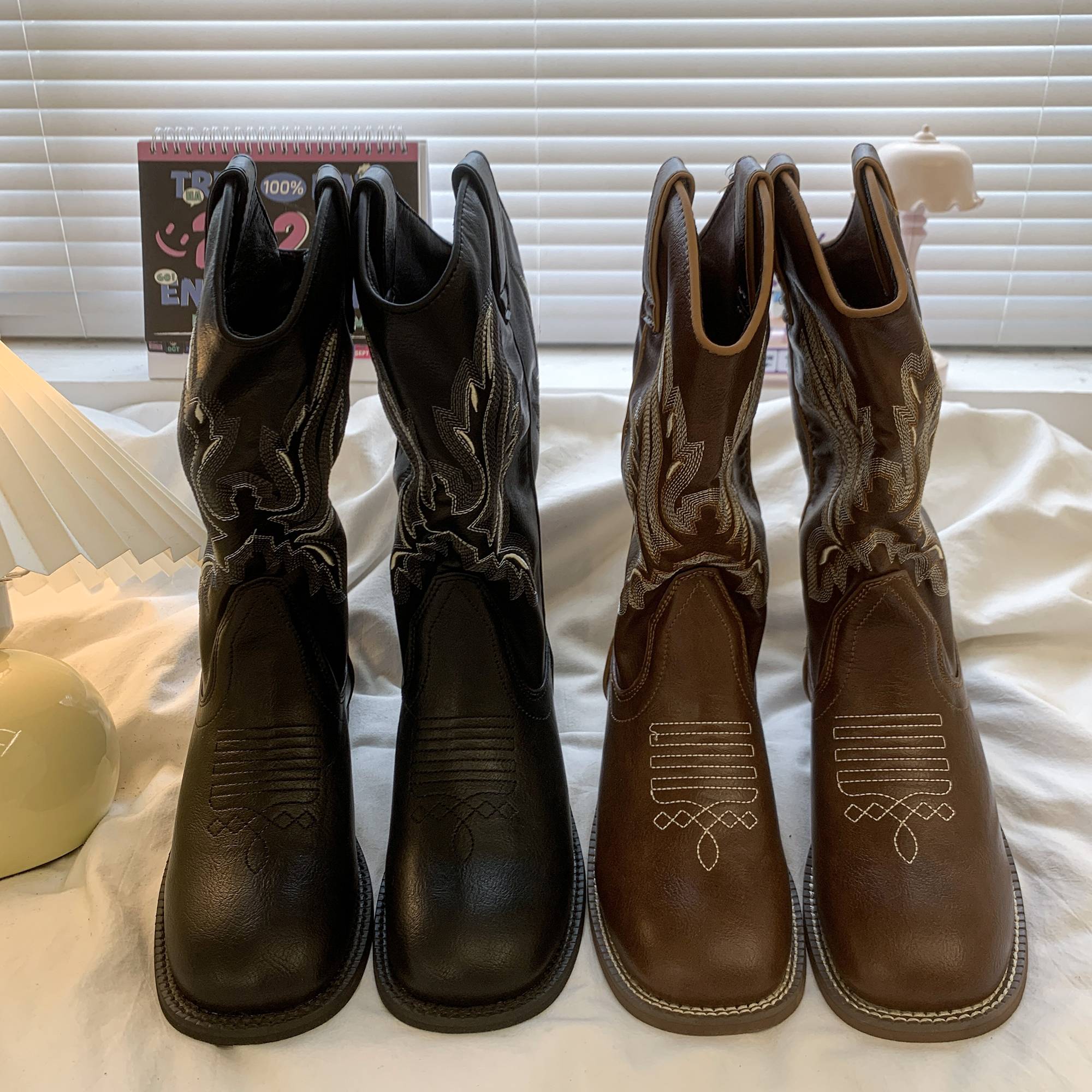 Embroidery Western denim boots Knight Boots Chelsea Martin Boot V Port long tube Merraid boots children new autumn