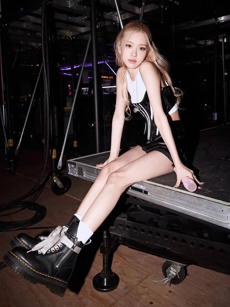 Cater version ~ thick -bottom Martin boots female lace Park Caiying same Internet celebrity increase Knight boots, locomotive short boots children