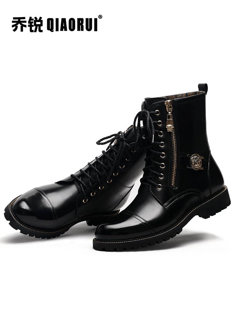 The Martin Boots Man's Shoes are in a fluffy winter