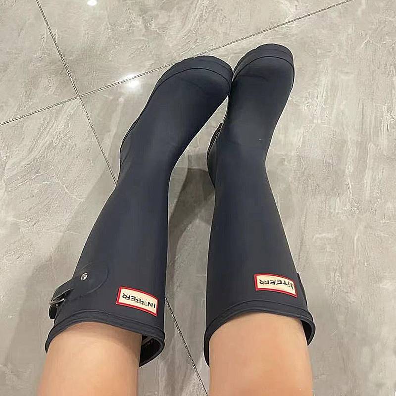 Japanese girl knight boots 2024 new European and American pure color waterproof rain boots versatile thick heel high -heeled fashion boots female