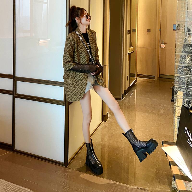Thick -bottom Martin boots female leather new thick heels and wild short net boots and lace boots high -heeled mesh spring and summer boots