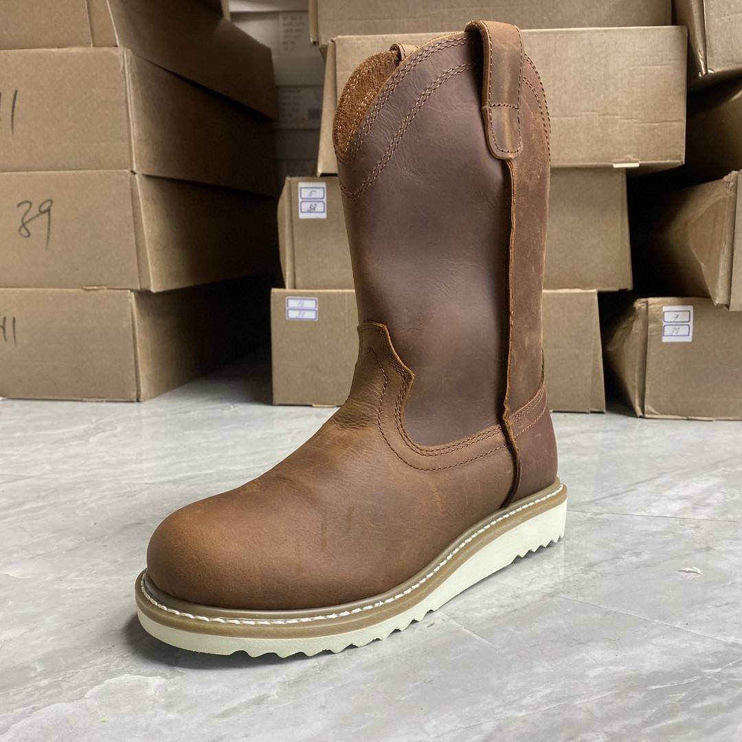 West Cowboy Boots and Boots and Horses, Round Head Ome