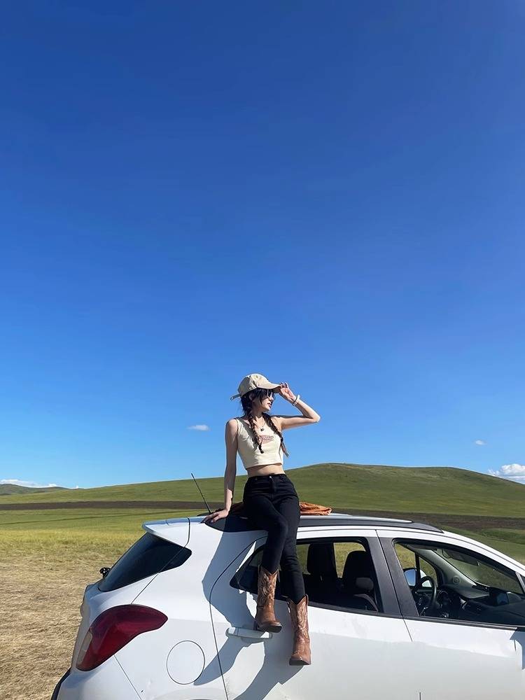 Xinjiang Sichuan West Grassland Travel Put on Women's Boots Western denim boots Women's Long Capital Retro Knight Boots Summer