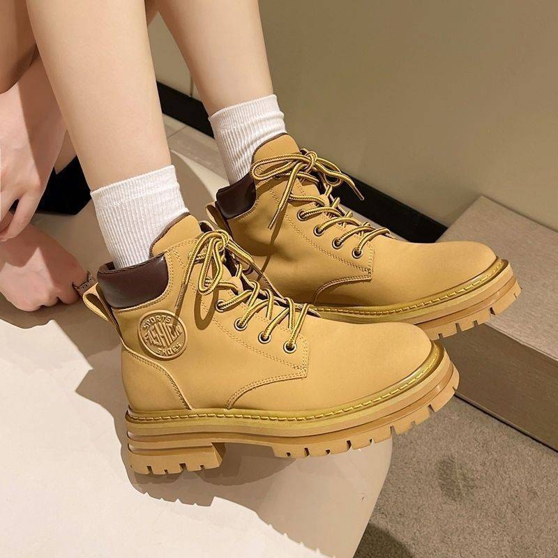 Big yellow boots Martin boots 2024 new spring and summer leather British thick bottom increase short boots to play without rotten boots
