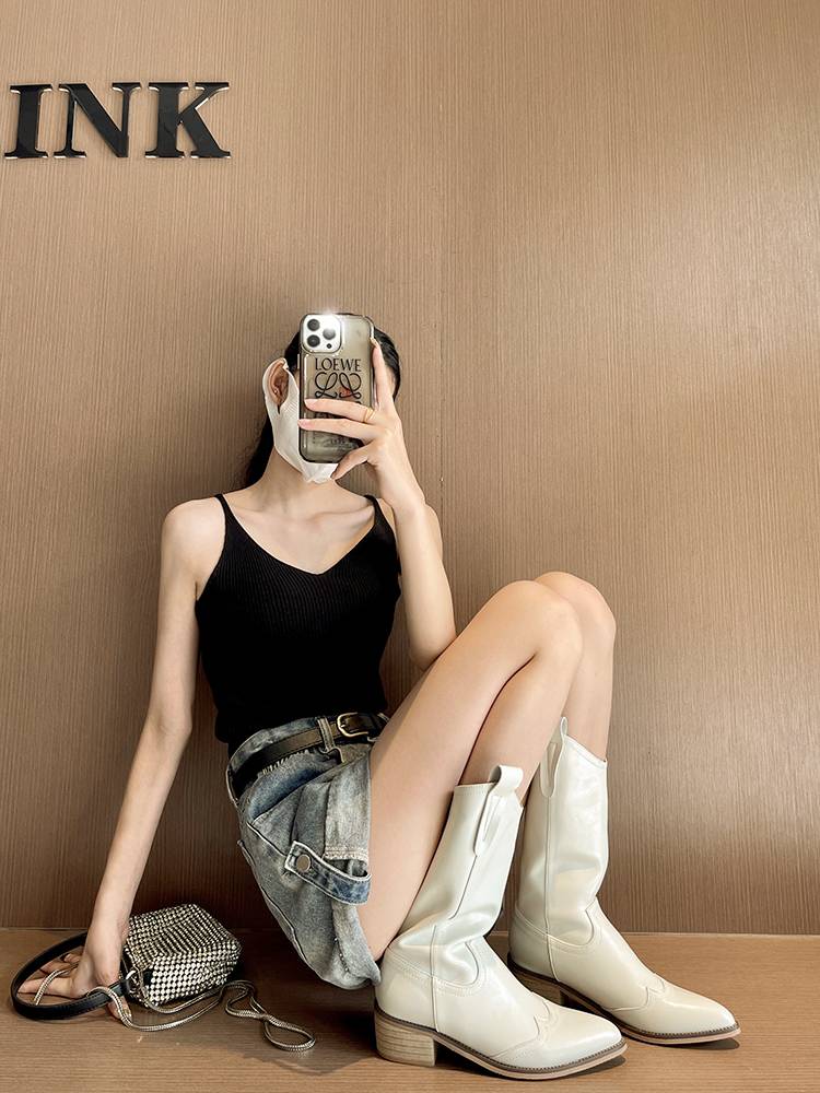 Malanded Martin Boots Female 2024 Spring and Autumn New Mandarin Brown Beef Boot Boot Boots Western denim boots in western