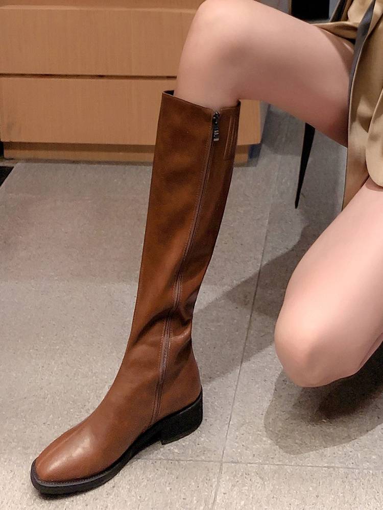 2024 new leather knight boots women's boots in autumn and winter Martin boots high boots brown horse boots flat bottom boots