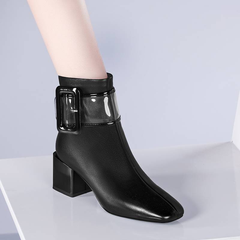 Fang head thick heel short boots female 2022 winter new velvet short boots 33 yards white leather spring and autumn single boots