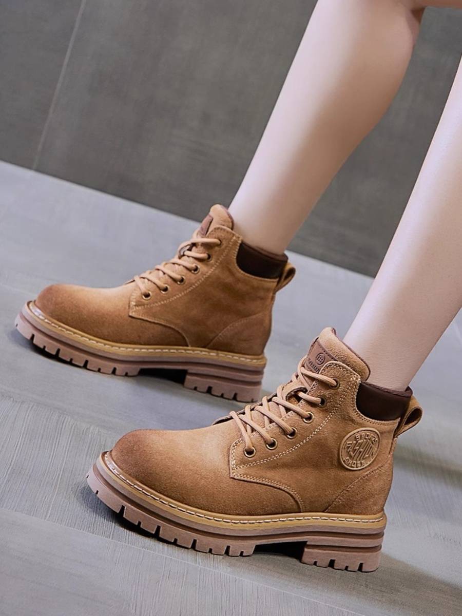 Martin Boots raised 2024 Spring and Summer New British Winds, thick-skinned short boots and old yellow boots