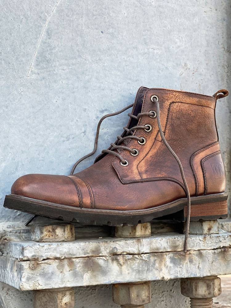 Winter British retro Martin boots male leather handmade casual leather boots work boots three -tiered men's leather shoes