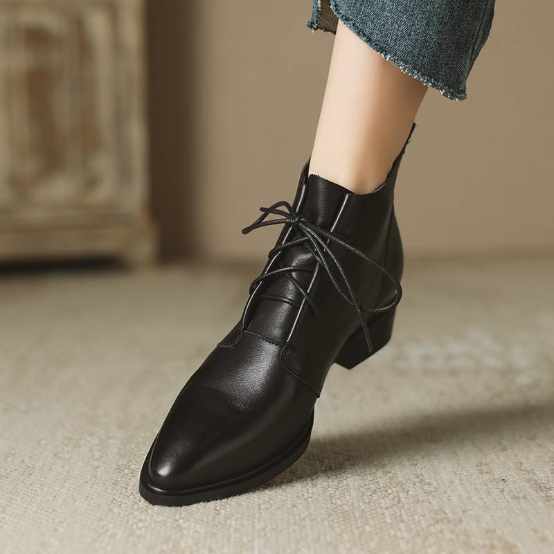 [[] Korean small ankle boots increase the leather short boots in the flat bottom, the female yellow soft leather boots with pointed Martin boots