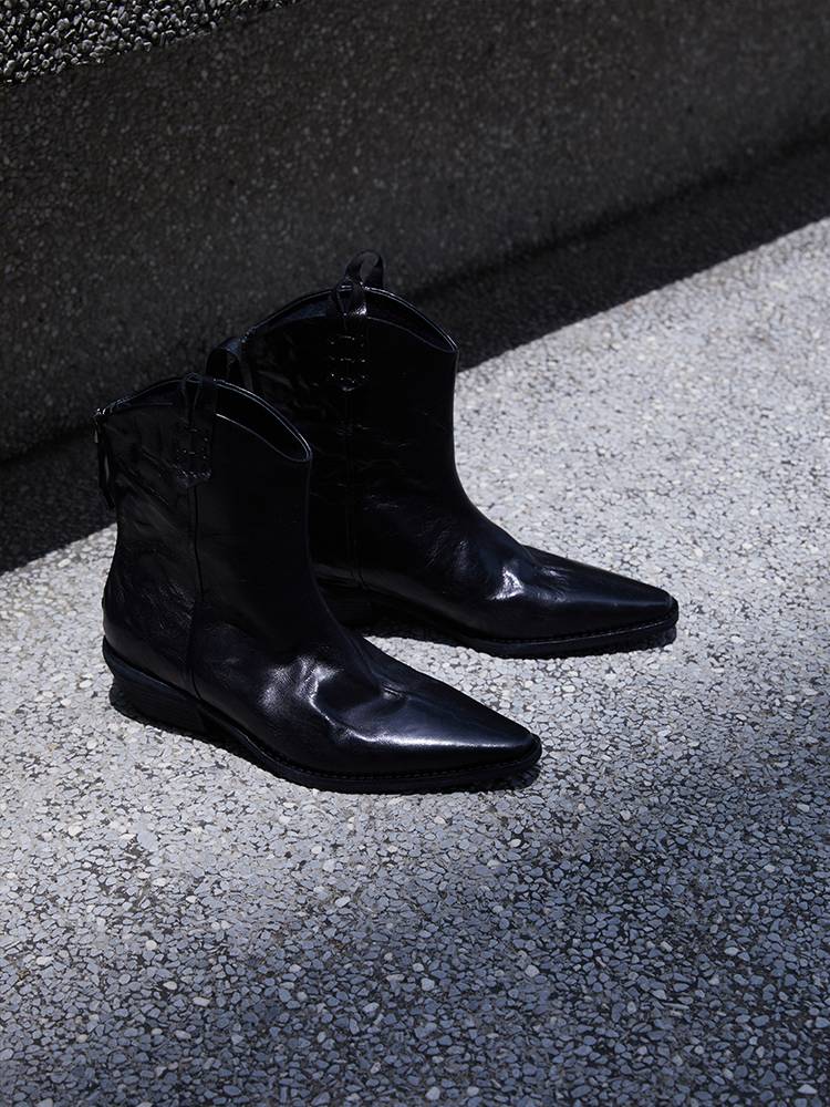 Le' Murmure original ankle boots North American wrinkled water cowhide heavy process V