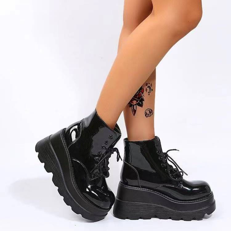 Thick bottom COS height shoes 9cm sloped puffy cake bottom Martin boots spring and autumn British style female short boots short tube