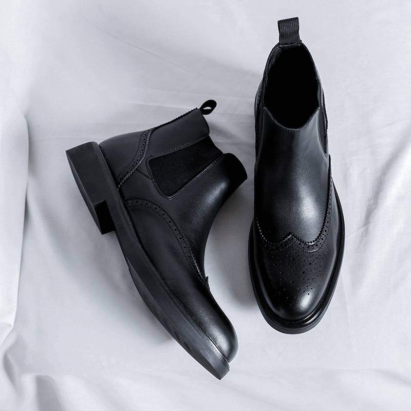 Chelsea boots men's leather leather wind -gang high -top pointed scoop shoes Inside high school help Martin boots