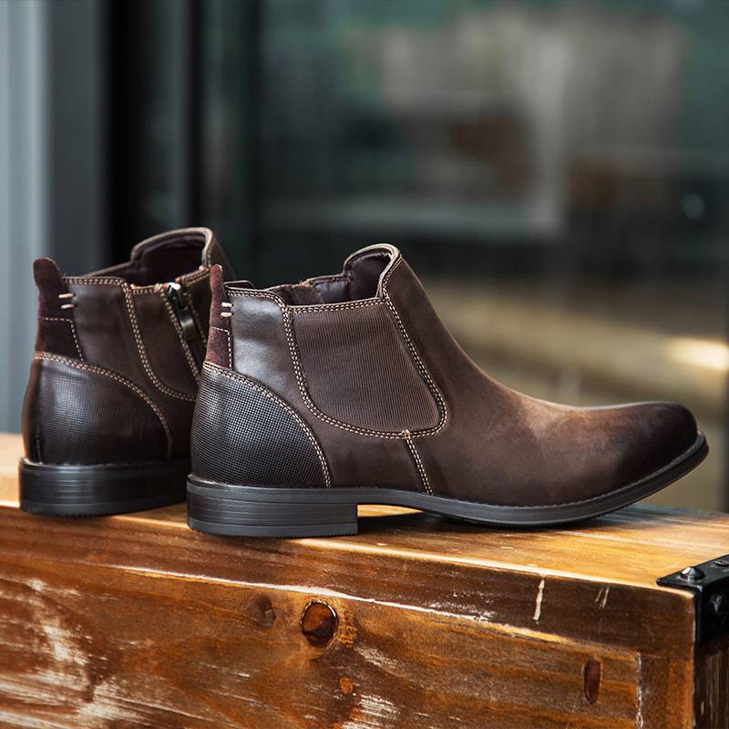 Chelsea boots men's summer boots head layer cowhide short boots British pointed one pedal boots zipper Martin boots