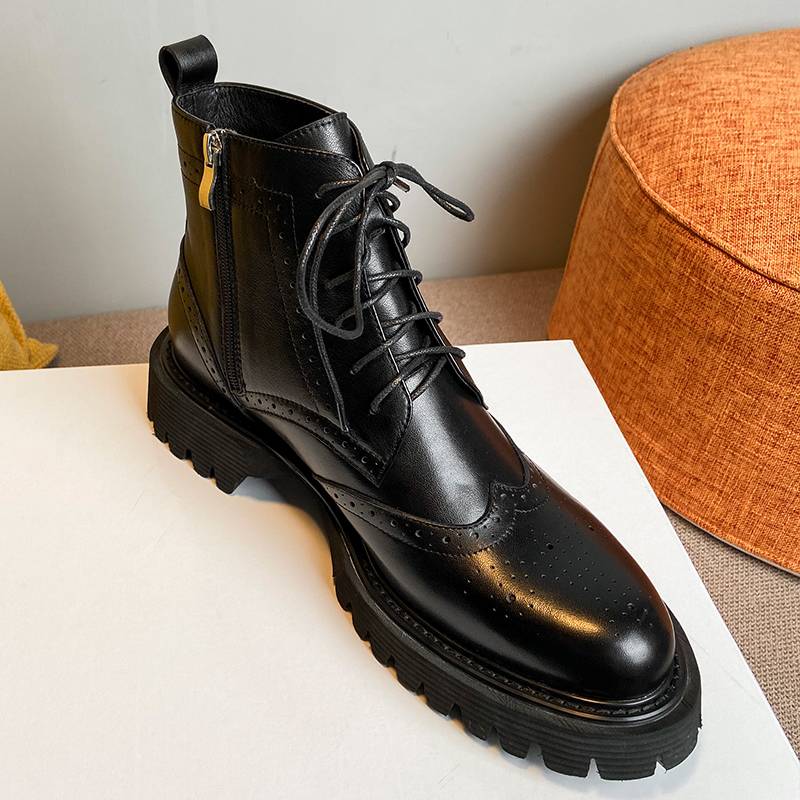 Martin Boots, the new British man, with a long, thick, soft-skin-skin-brock-brock-truck-truck