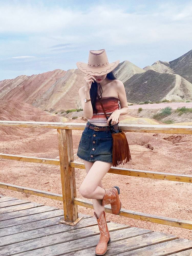 Xinjiang Tibetan Sichuan West Grassland Travel Martin Boots Western denim wearing American retro mid -tube knight boots