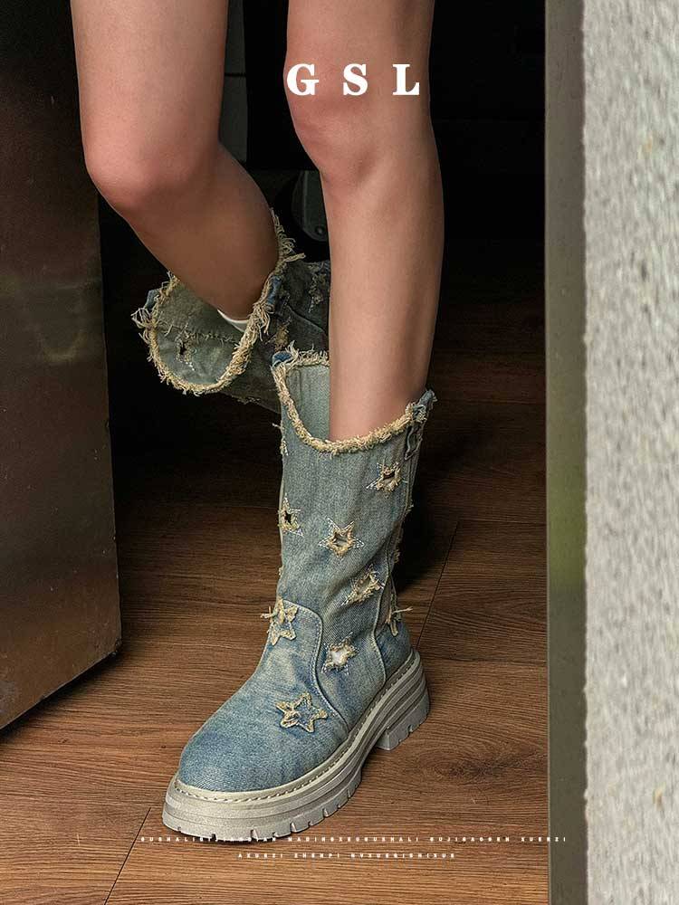A new 2024 for the boots kid, a Western cowboy Martin
