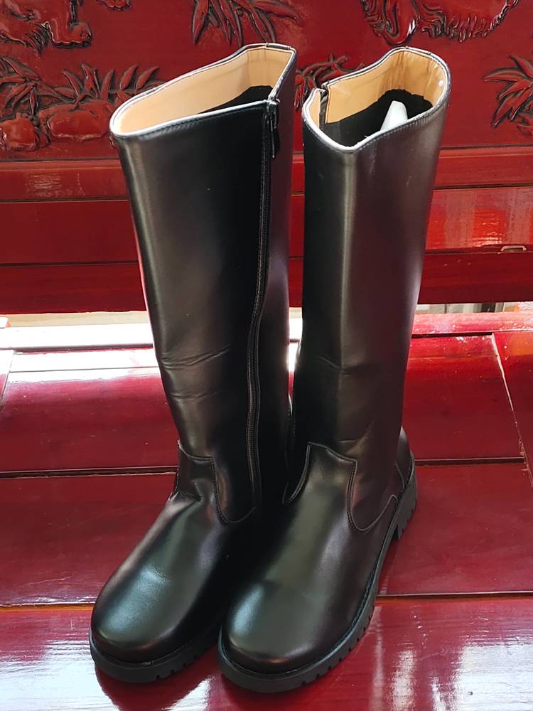 Horse boots, horse-shoe-shoe-shoe-shoe-shoe-shoe-shoe-shoe-shoe-shoe-shoe-shoe-shoe-shoe-shoe-shoe-shoe-shoe-shoe-shoe-shoe-shoe-shoe-shoe-shoe-shoe-shoe-shoe-shoe-shoe-shoe-shoe-shoe-shoe-shoe-slinging ceremony for adult girls