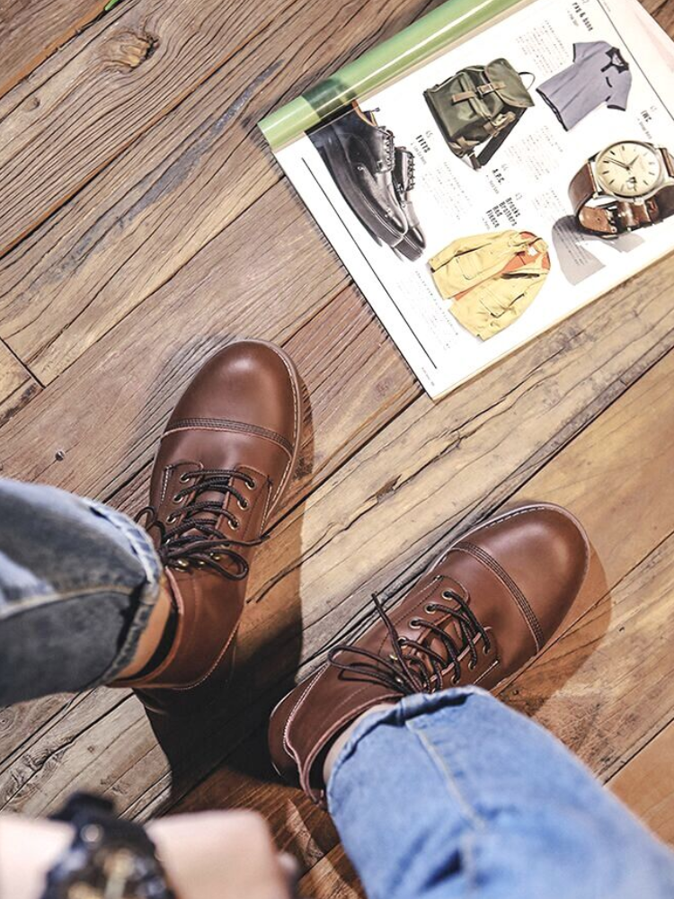 Amelioration Martin Bootsman with 8111 real boots
