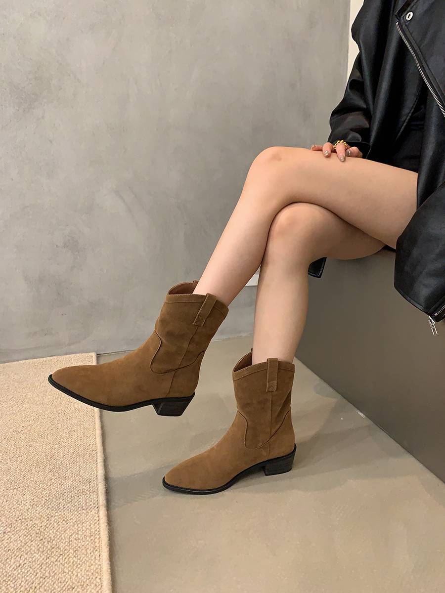 Thick heel pointed retro brown cowboy boots women's shoes 2024 new V -port short boots spring and autumn single boots