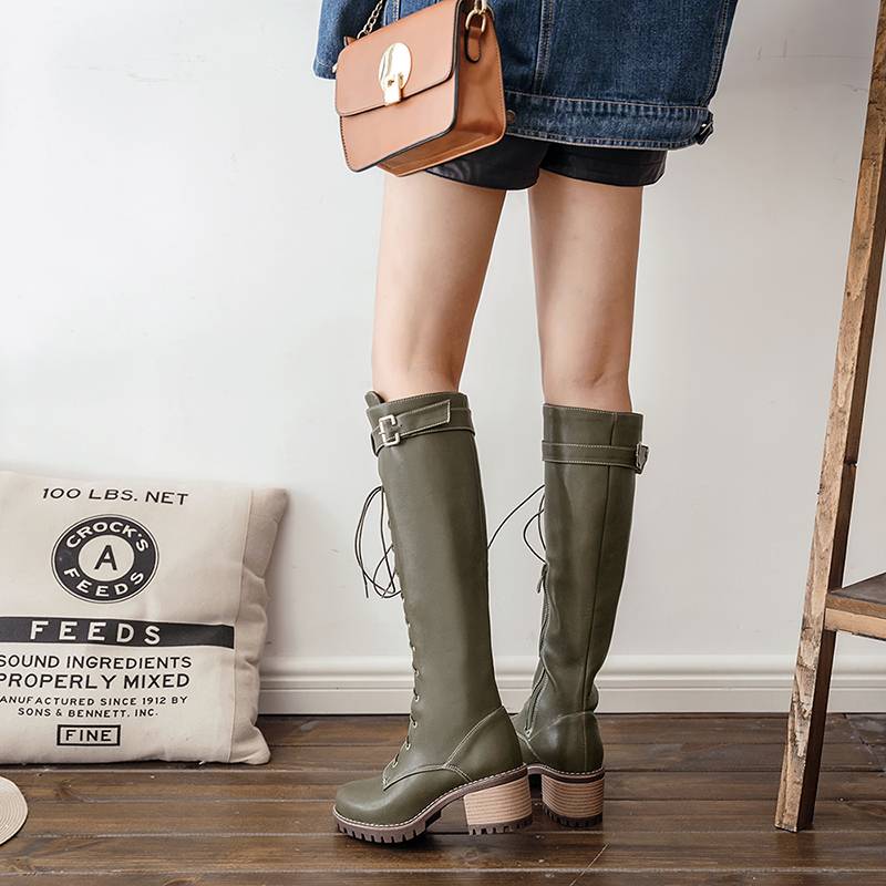 Customized large tube width worker boots military uniforms, rough thighs, fat mm large size high -size boots British Martin boots