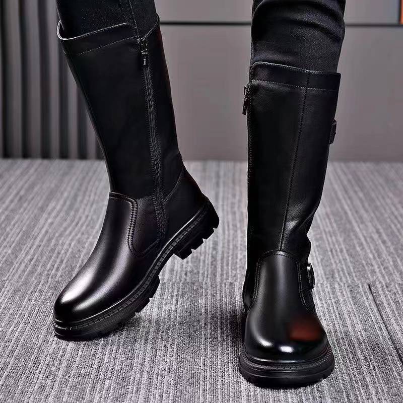 The dragonfleet boots man, the Knights of the Winters, the Knights of the Buckle, the Martins' Boots, the Boots with the velvet boots