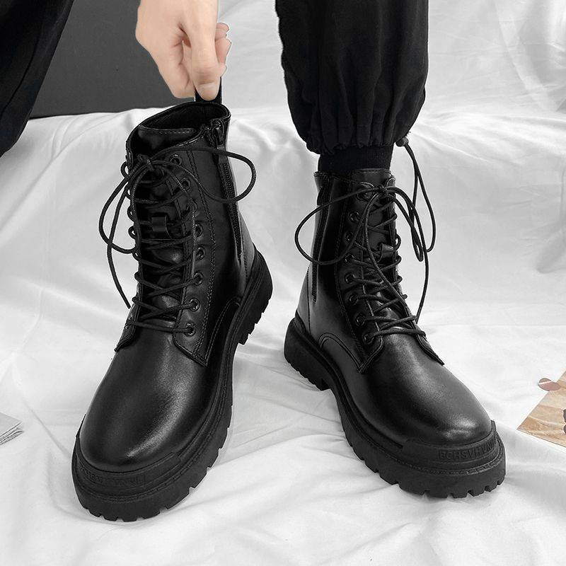 ♪ Horse boots ♪