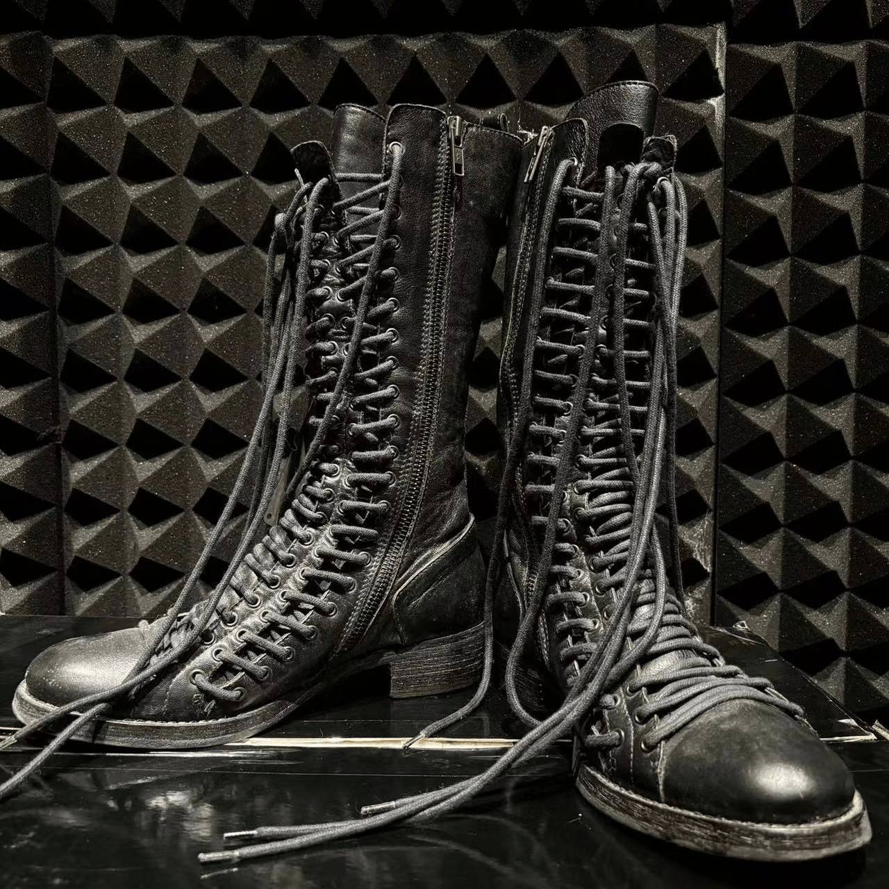 ANN DEMCNLENOESTOR Ms. Soft Leather Boots Round -headed Martin Boots Stroke Roman Boots