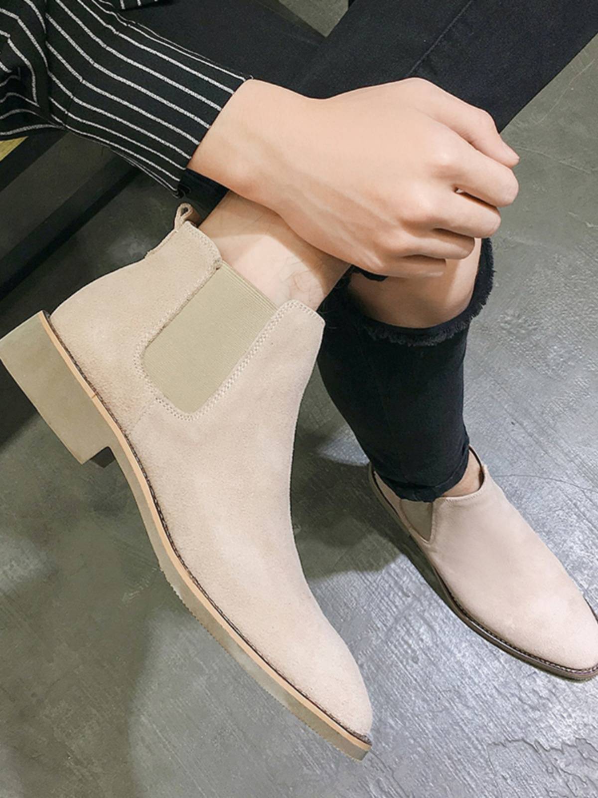 Chelsea boots men's autumn and winter plus velvet inner boots, British big size, one footsteps leisure high -top Martin boots men's shoes