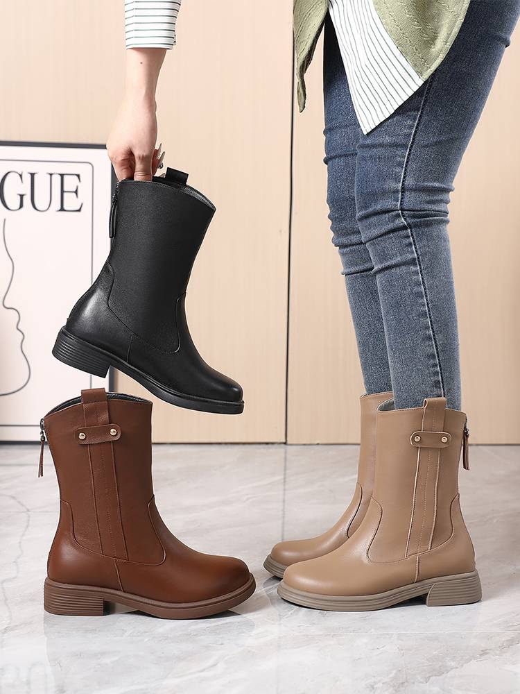 Mid -boots female 2023 new autumn and winter flat bottom bottom soles of Martin boots leather female boots all cowhide soft bottom boots Knight boots