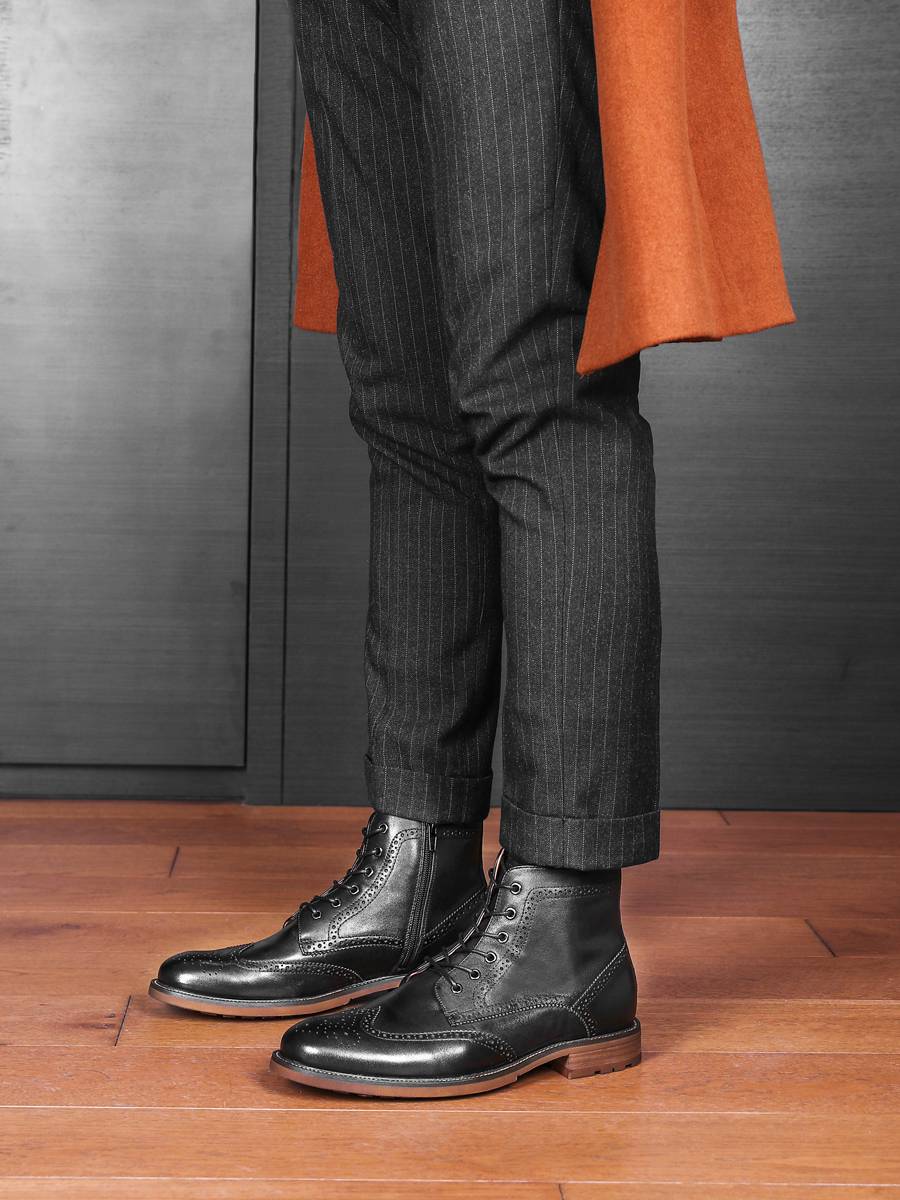 Martin Boots, British Business Boots, Boots and Boots for Winter