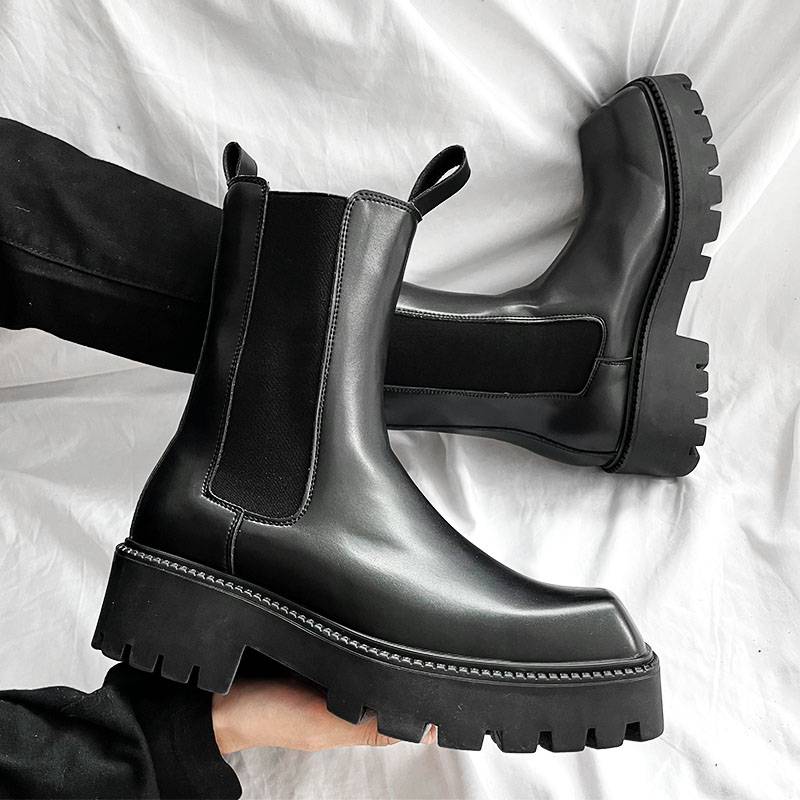 Note: Shoes are big