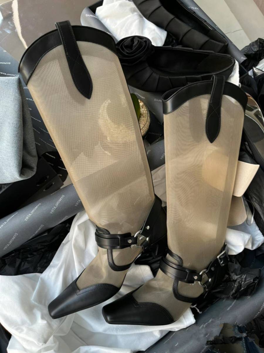 In 2024, the new party's head transparent buckle boots boots western denim boots thick heel high -heeled retro British horse boots female