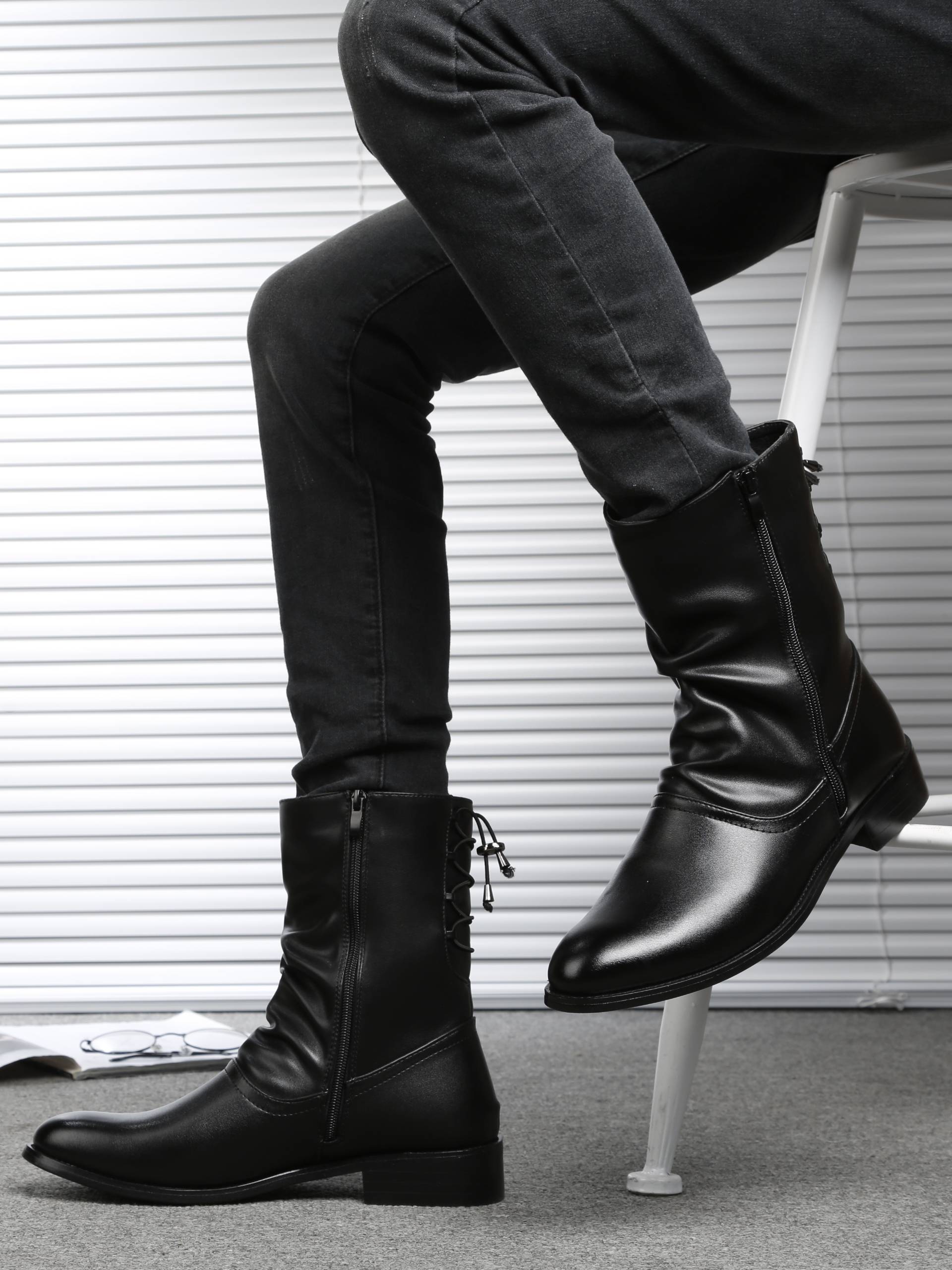 British style men's boots Korean trendy leather short boots high -top mid -tube high -end leather boots men's Martin boots