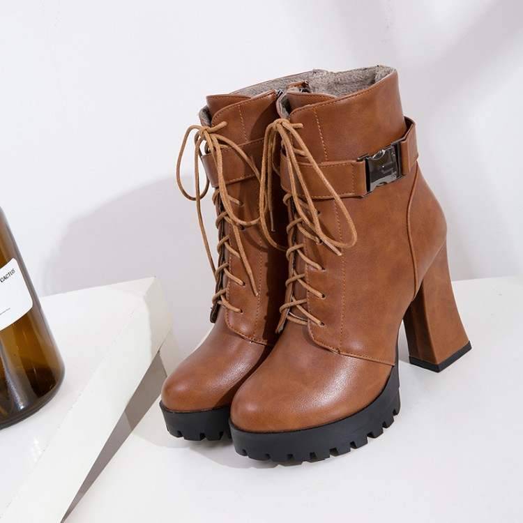 Retro labeling Roman boots short tube Martin boots leather boots thick heels large size boots women's shoes 33-43 yards