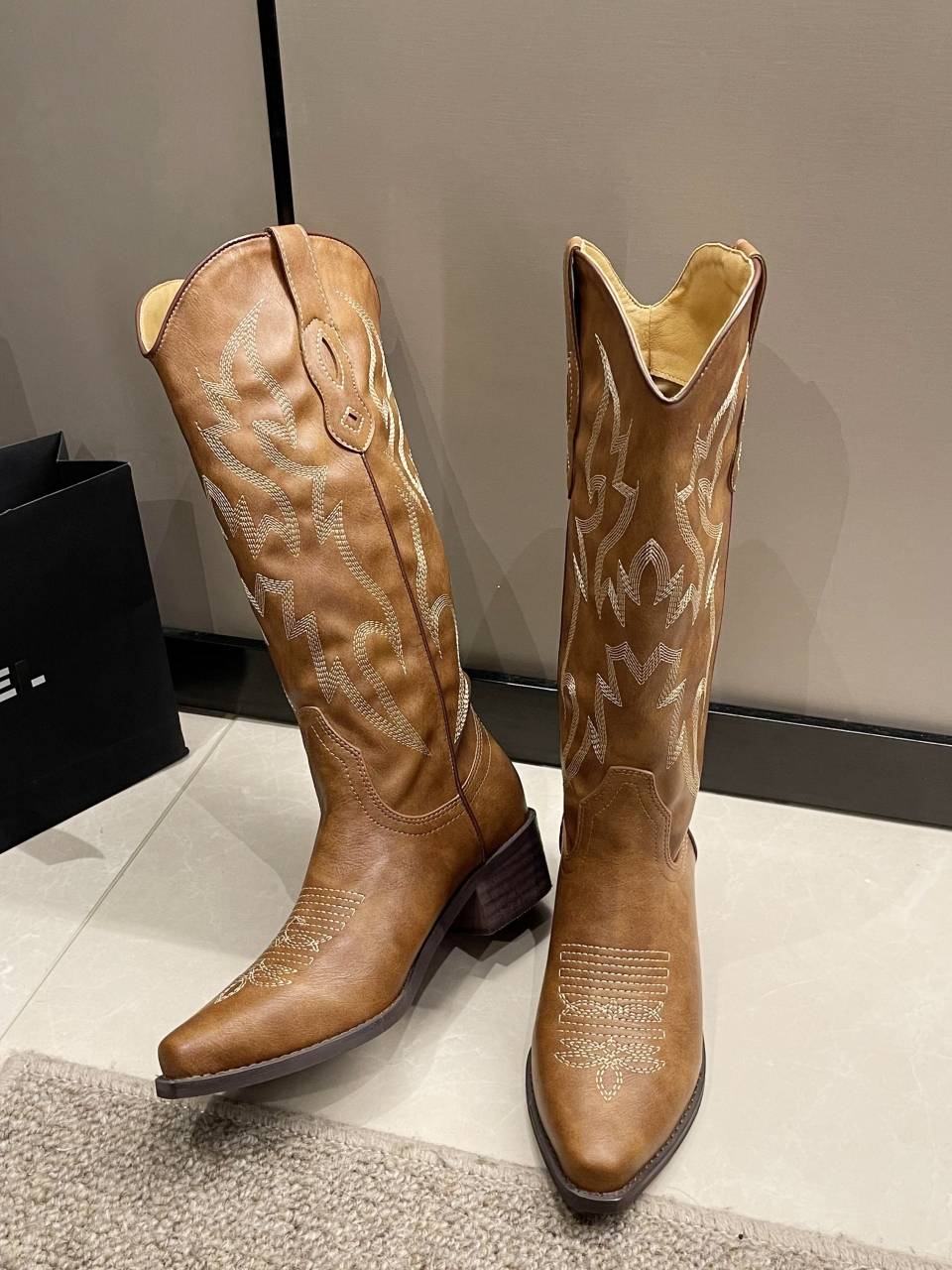 2024 new coarse heels in the middle of western denim boots embroidery sleeve knight boots retro square head European and American Martin boots women