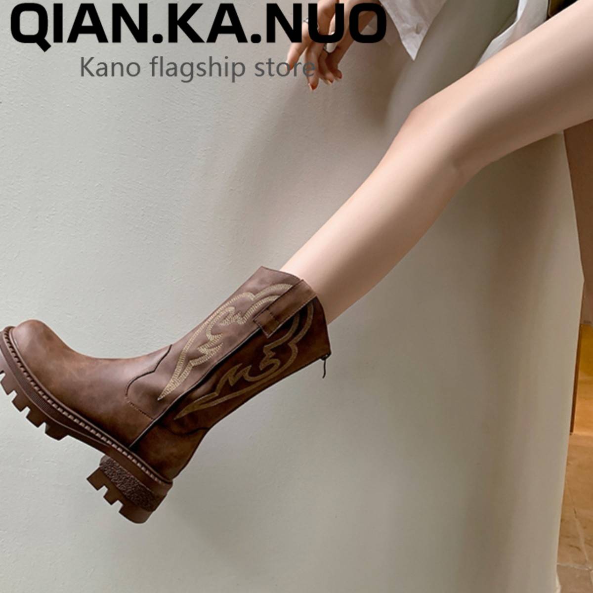Retro leather thick sole embroidered western denim boots small Sichuan western tourist middle boots female Martin boots in summer