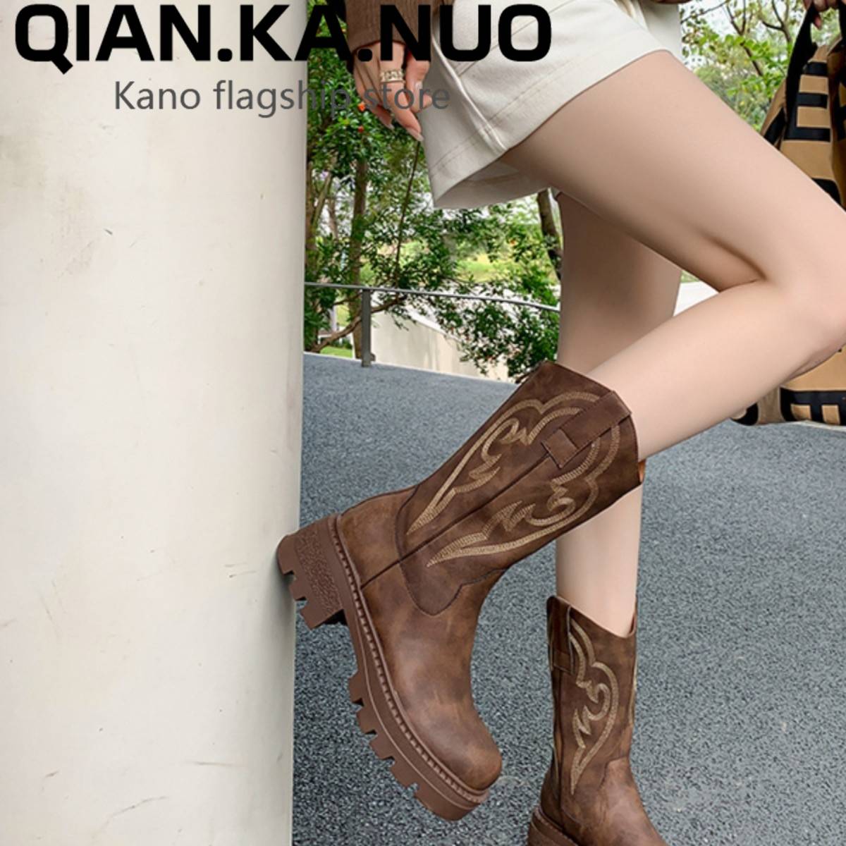 Retro leather thick sole embroidered western denim boots small Sichuan western tourist middle boots female Martin boots in summer