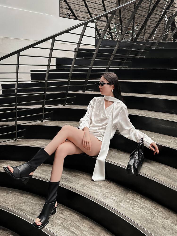 2024 Summer new leather elastic socks boots female high -heeled clamping toe Roman bow boots lean boots wild sandals