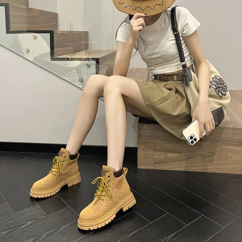 Leather increases Martin boots female 2024 new summer thin retro big yellow boots British style thick bottom short boots