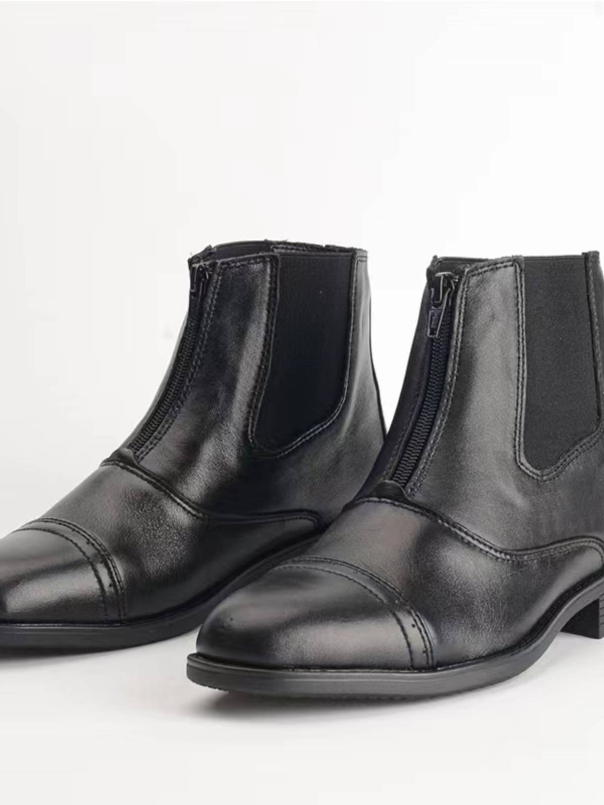 Horses, boots, short boots, short boots, both men and women, riding on boots and horses with horse and horse-riding short boots