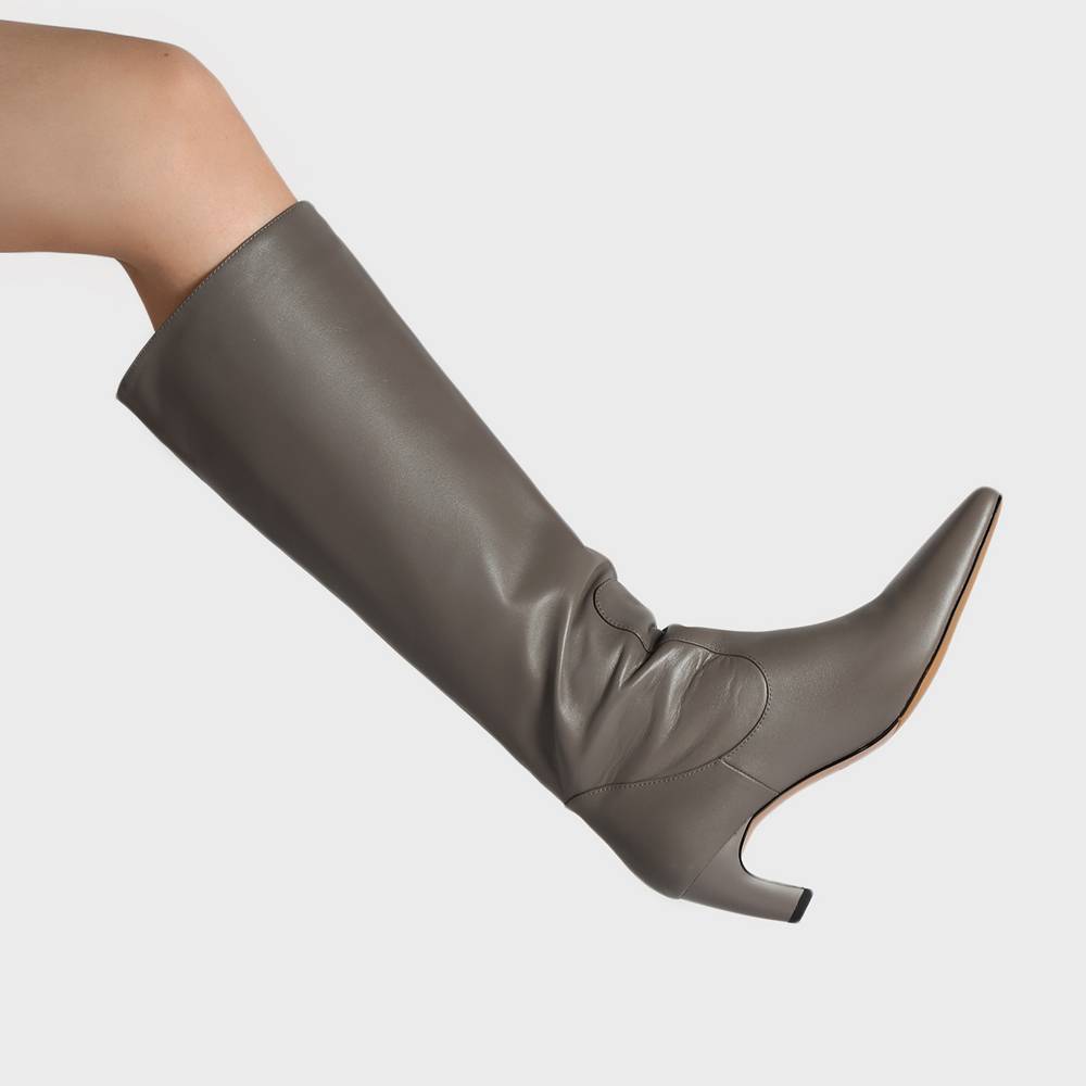 Head layer cowhide!French white long boots, small square head high -headed boots, big tube high -heeled knight boots, women are not knee